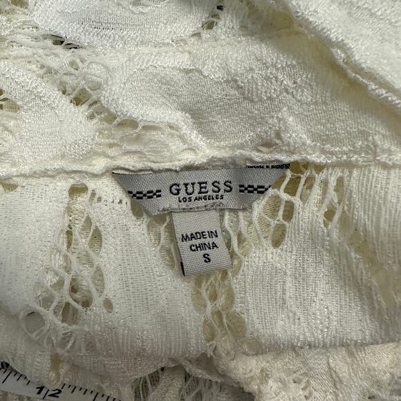 GUESS Y2K Cloud White Stretch Floral Lace Button Blouse Office Career Coquette - Picture 10 of 10